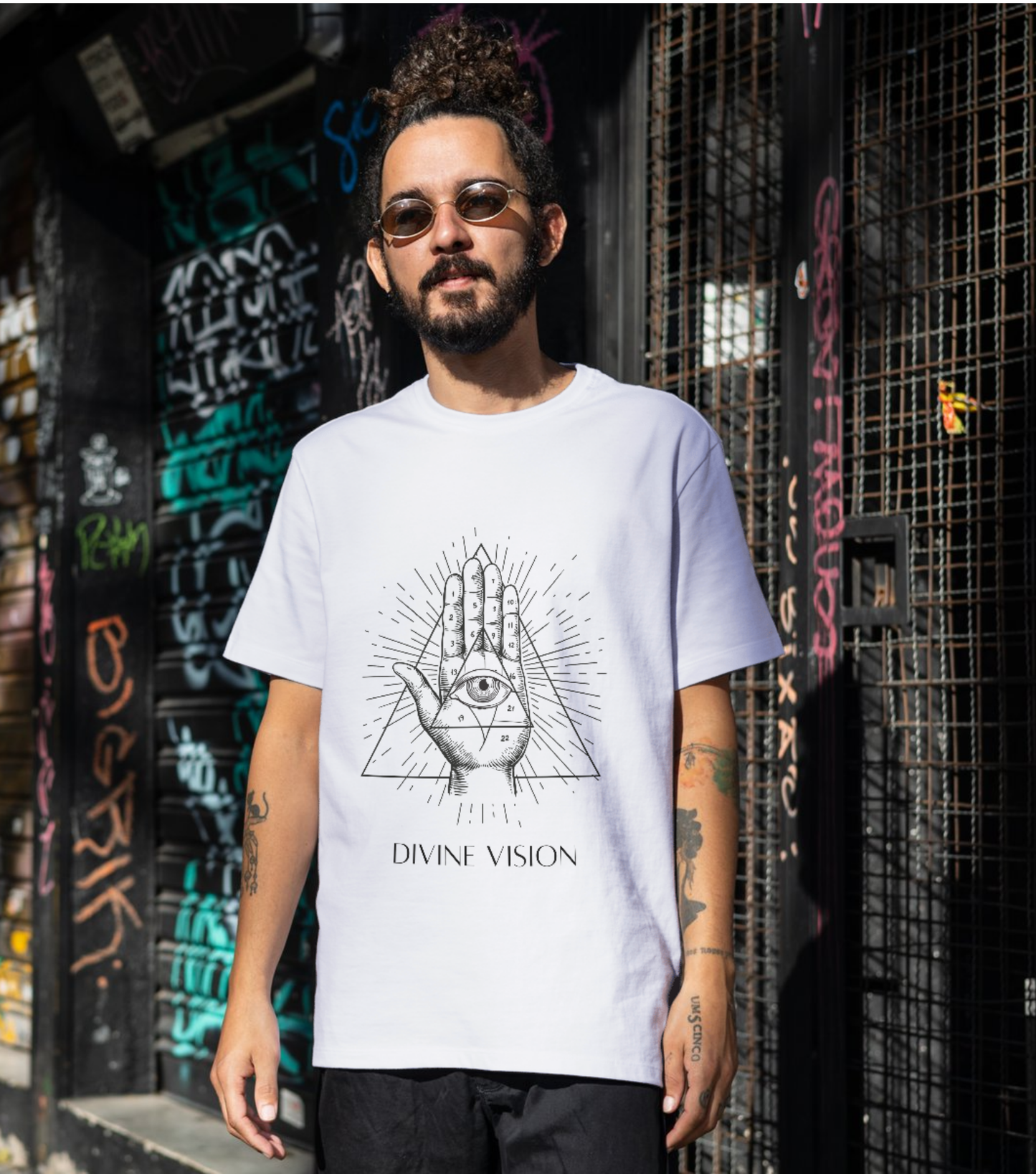 Divine Vision Illuminati T-Shirt - Spiritual Palmistry Eye Tee